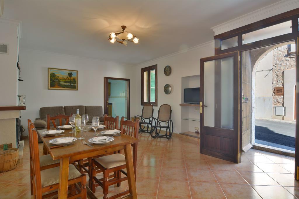 Mallorca Town House With Terrace Algaida Kültér fotó